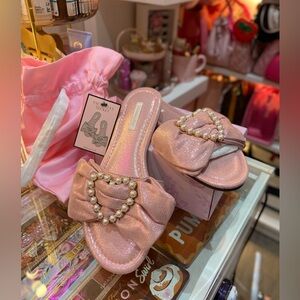New Victoria's Secret Shimmering Pink Pearl Bow Slides Sz 7-8 truly 9